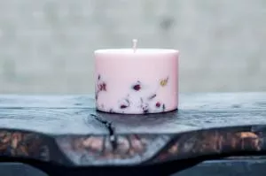 TL Candles Świeca zapachowa róża i miód XL